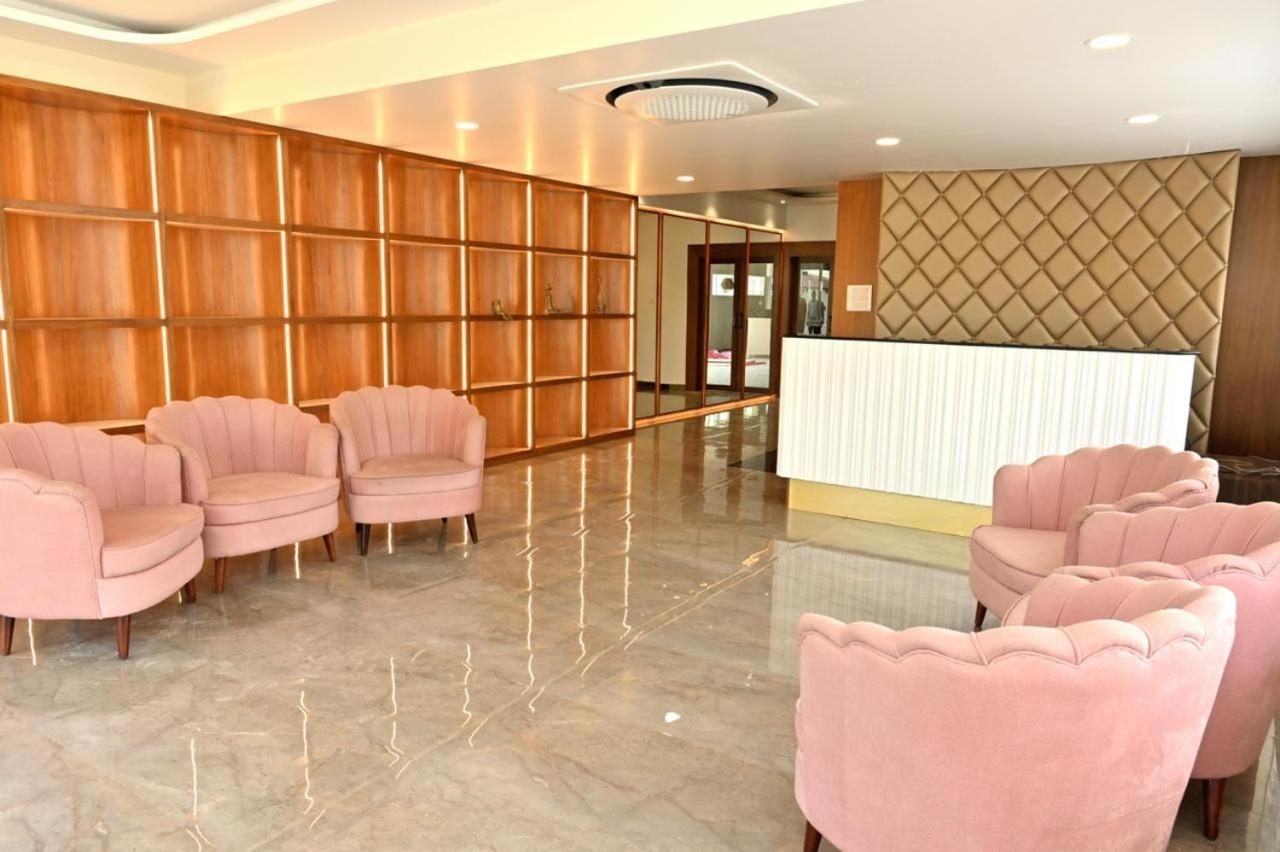 Chikmagalūr Hometown Sharu'S Inn A Luxury Hotel מראה חיצוני תמונה