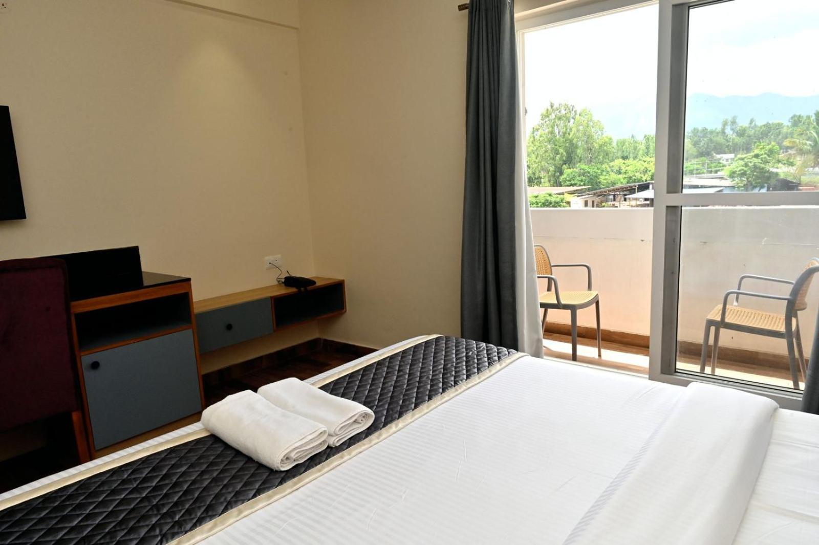 Chikmagalūr Hometown Sharu'S Inn A Luxury Hotel מראה חיצוני תמונה
